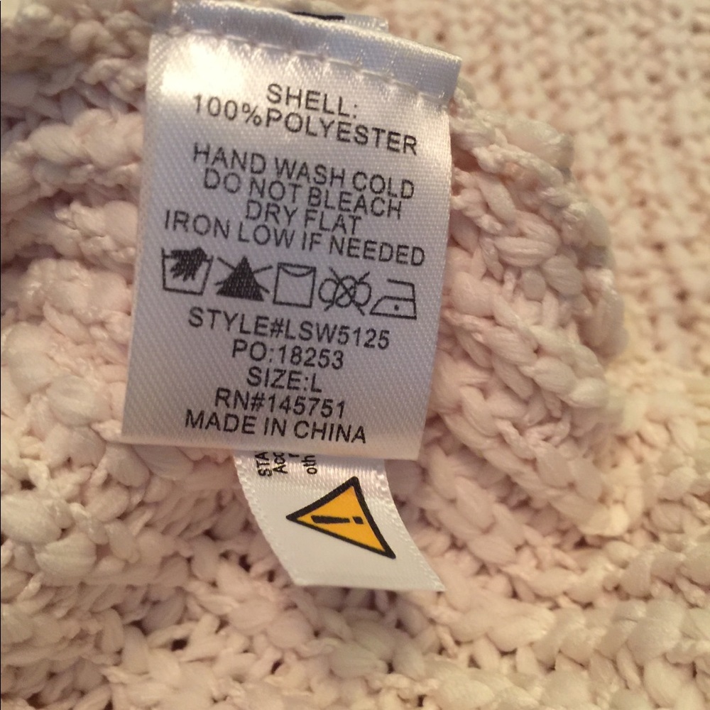 Distressed Sweater - Picture 9 of 10